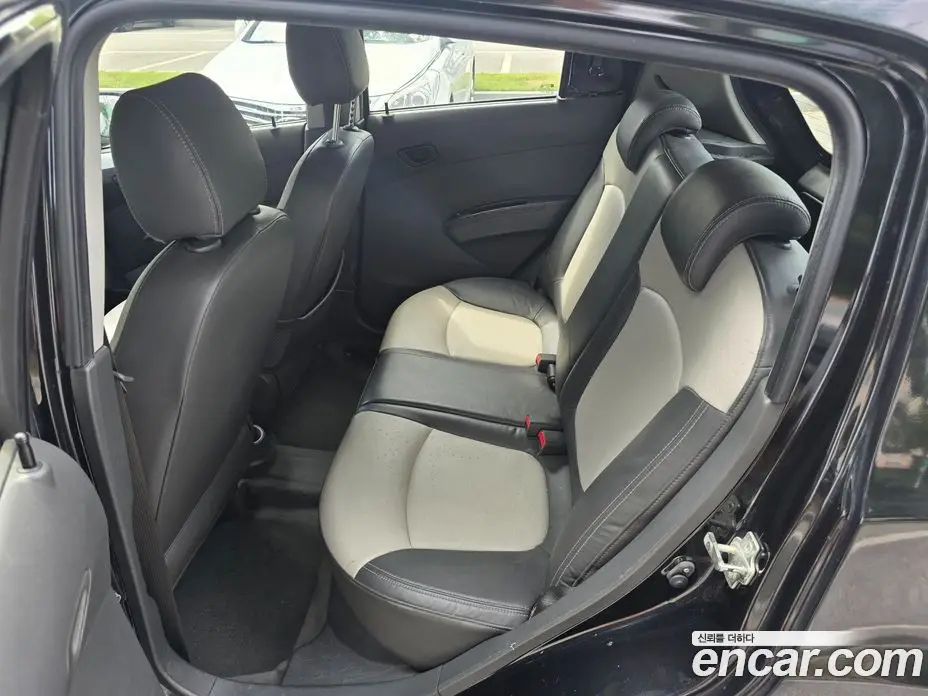 Chevrolet Matiz 2009 1.0 автомат (гидро), фото 9
