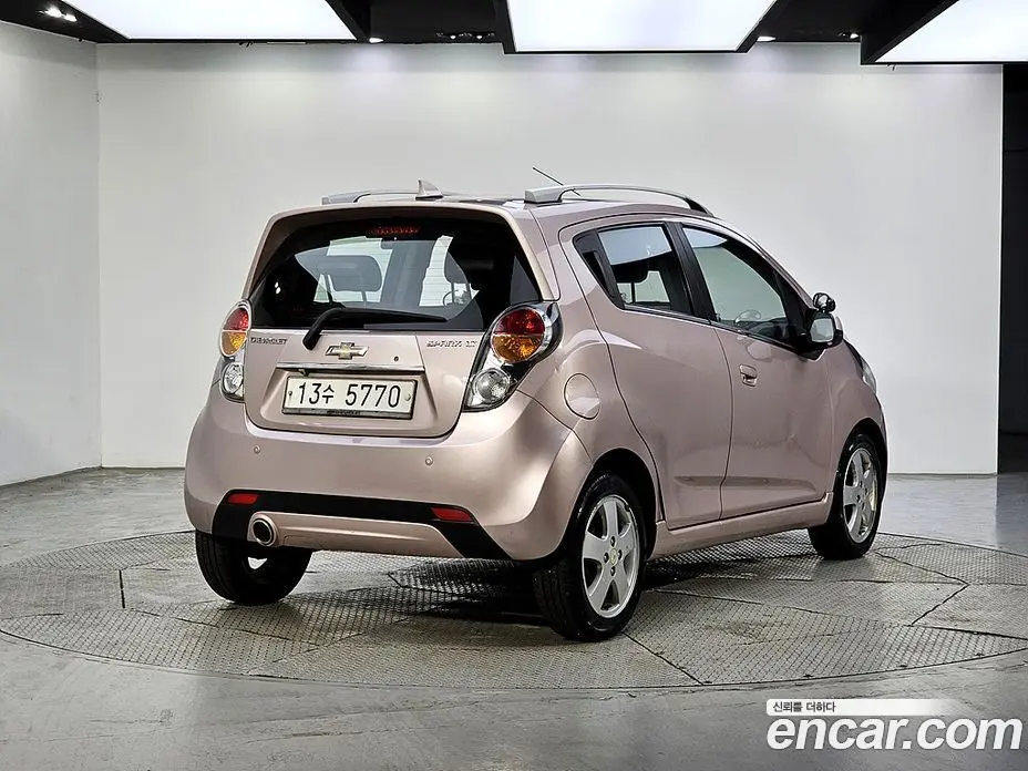 Chevrolet Spark 2011 1.0 автомат (гидро), фото 4
