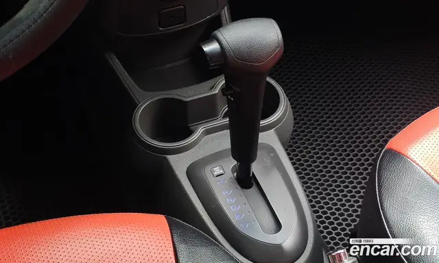 Chevrolet Spark 2013 1.0 автомат (гидро), миниатюра 9