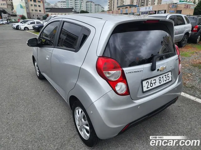 Chevrolet Spark 2015 1.0 автомат (гидро), миниатюра 2