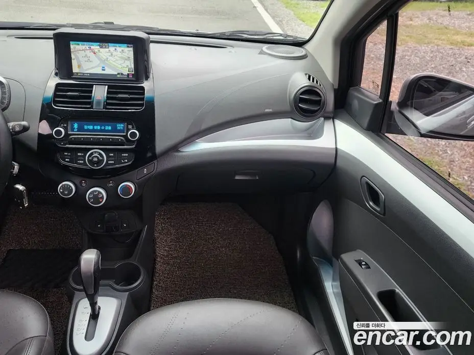 Chevrolet Spark 2015 1.0 автомат (гидро), фото 12