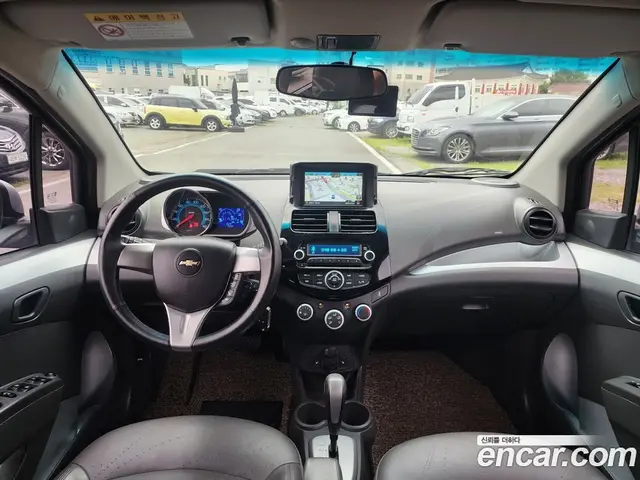 Chevrolet Spark 2015 1.0 автомат (гидро), миниатюра 7