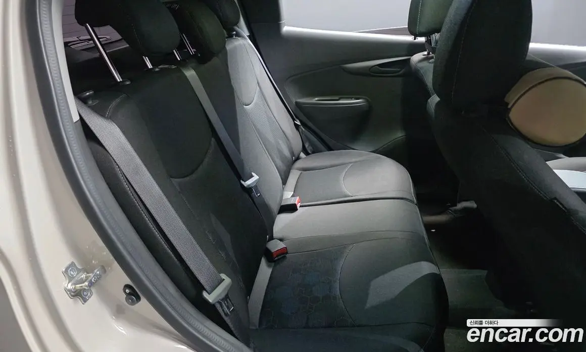 Chevrolet Spark 2016 1.0 автомат (гидро), фото 17