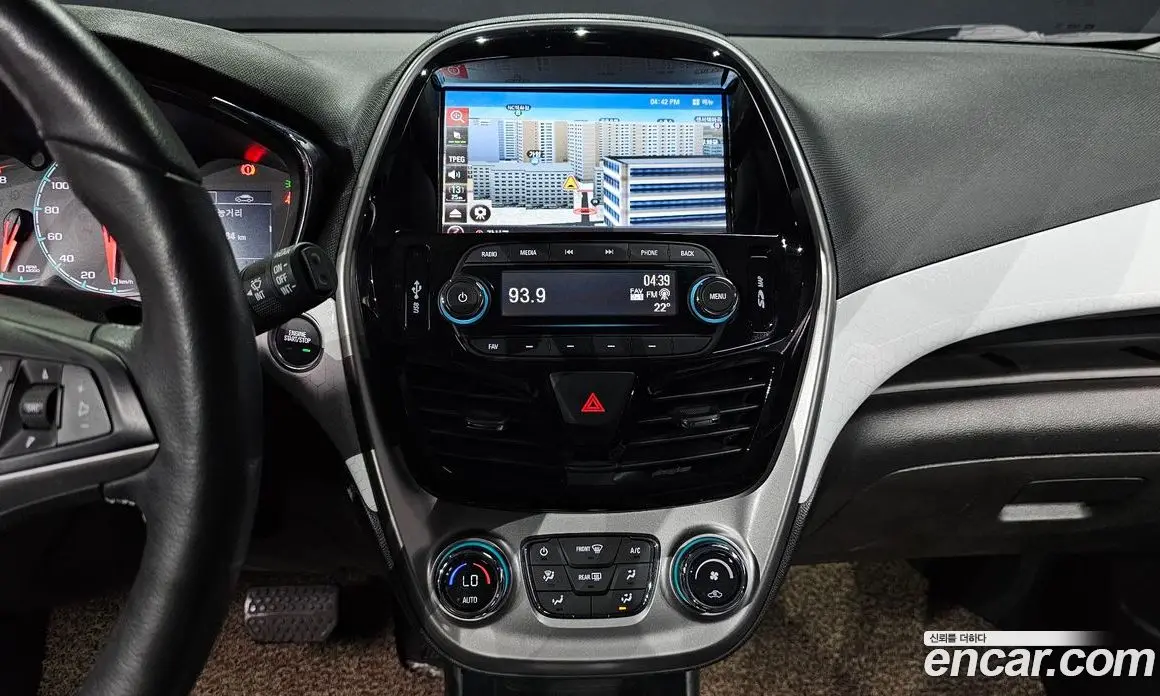 Chevrolet Spark 2016 1.0 автомат (гидро), фото 19