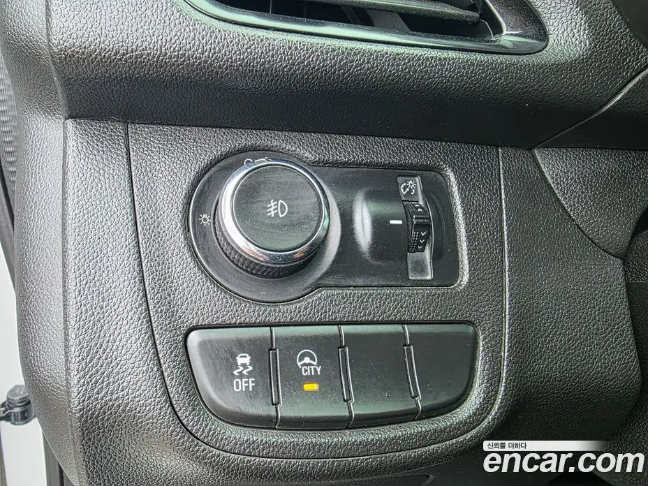 Chevrolet Spark 2017 1.0 автомат (гидро), фото 13