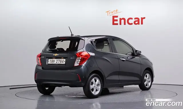 Chevrolet Spark 2017 1.0 автомат (гидро), миниатюра 2
