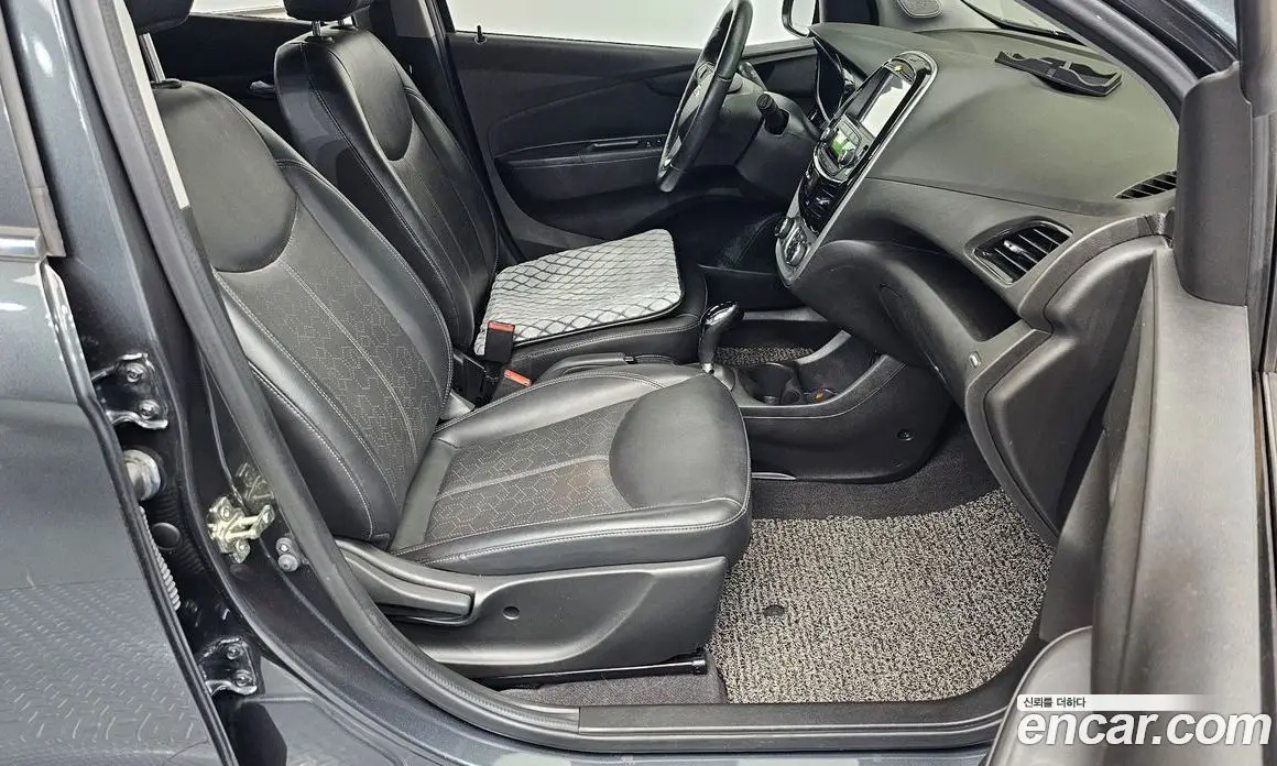 Chevrolet Spark 2017 1.0 автомат (гидро), фото 12