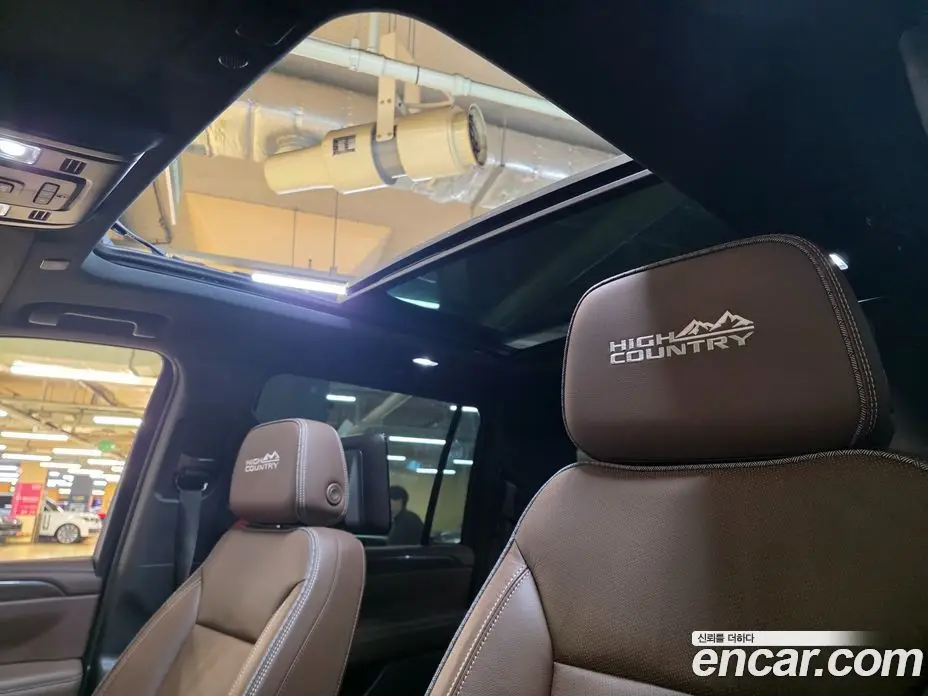 Chevrolet Surburban 2021 6.2 автомат (гидро), фото 13