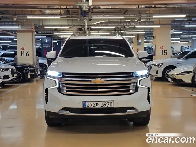 Chevrolet Surburban 2021 6.2 автомат (гидро), миниатюра 3