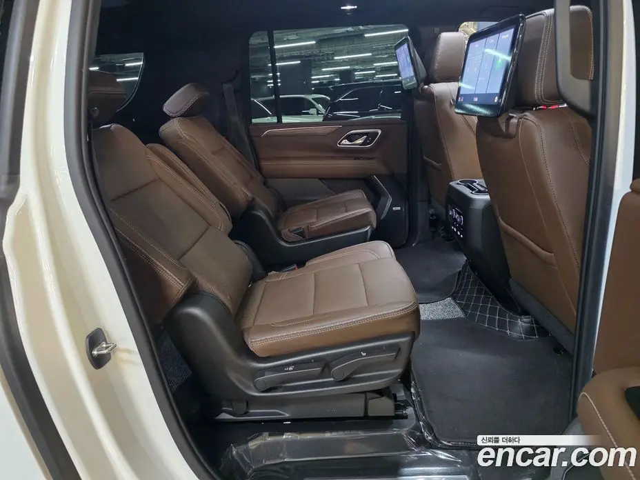 Chevrolet Surburban 2021 6.2 автомат (гидро), фото 7