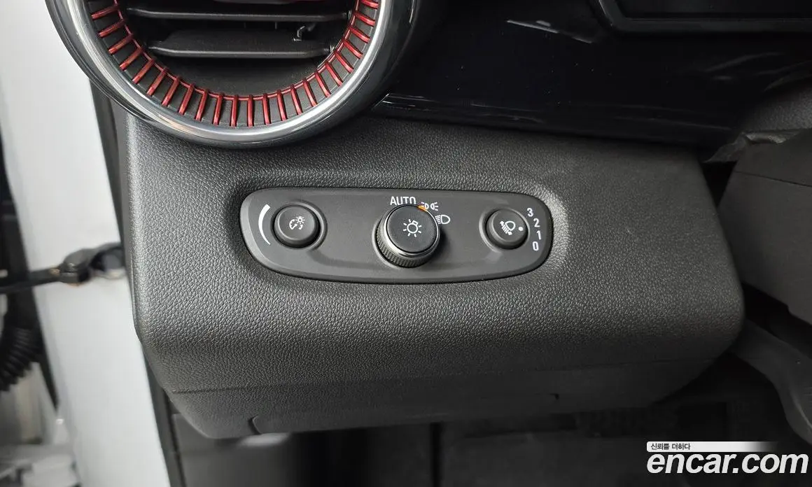 Chevrolet Trax 2024 1.2 автомат (гидро), фото 25