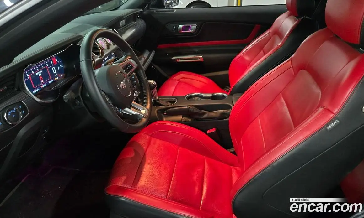 Ford Mustang 2019 5.0 автомат (гидро), фото 5