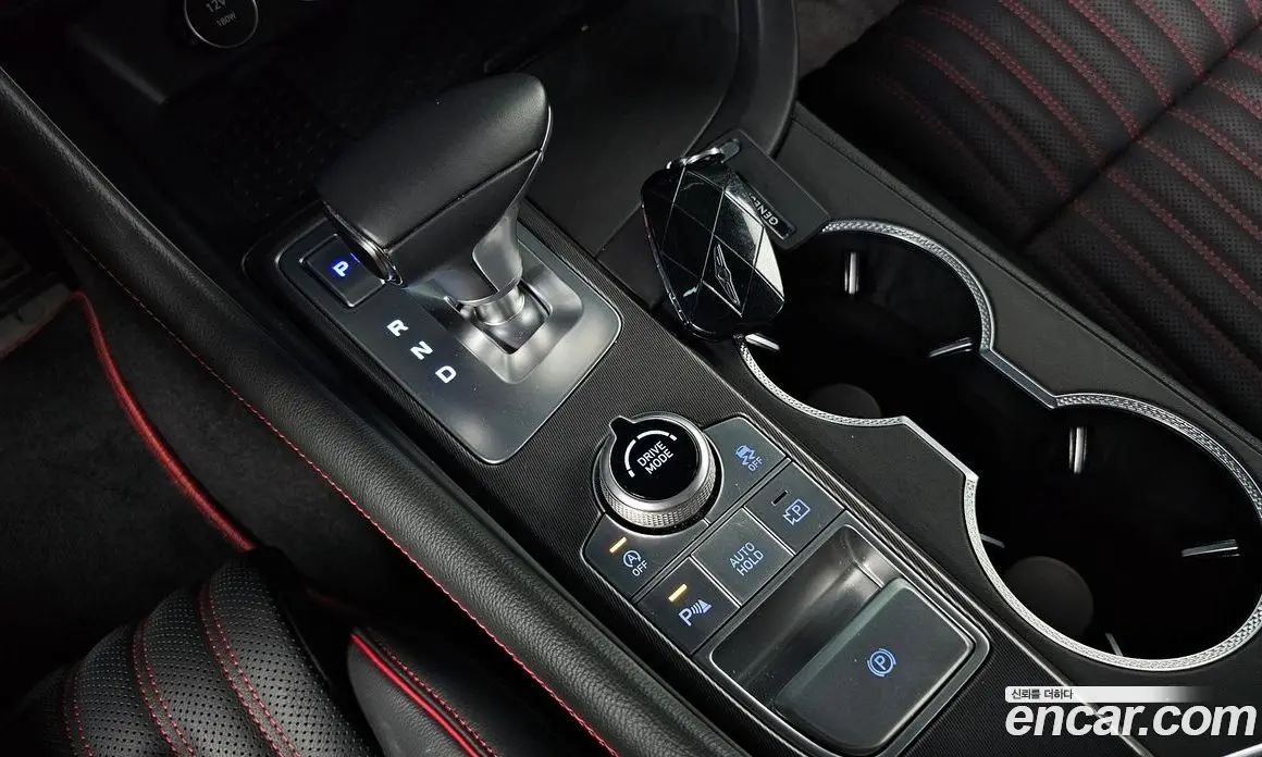 Genesis G70 2023 2.5 автомат (гидро), фото 11