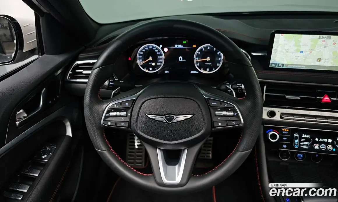 Genesis G70 2023 2.5 автомат (гидро), фото 18