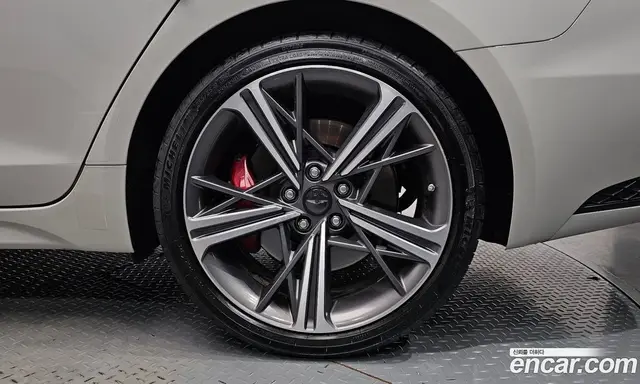 Genesis G70 2023 2.5 автомат (гидро), миниатюра 6