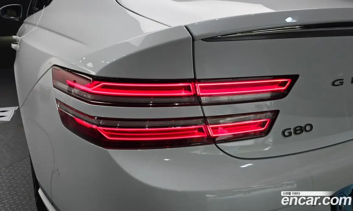Genesis G80 2022 0.2 автомат (гидро), фото 8