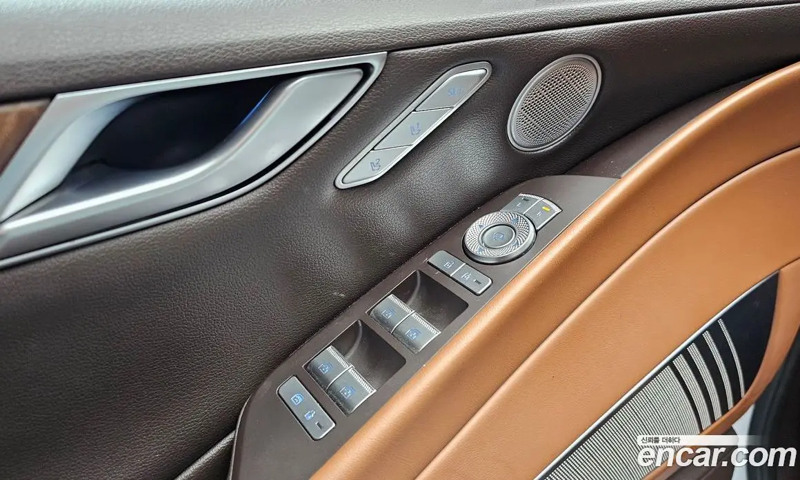 Genesis G80 2023 2.5 автомат (гидро), фото 23
