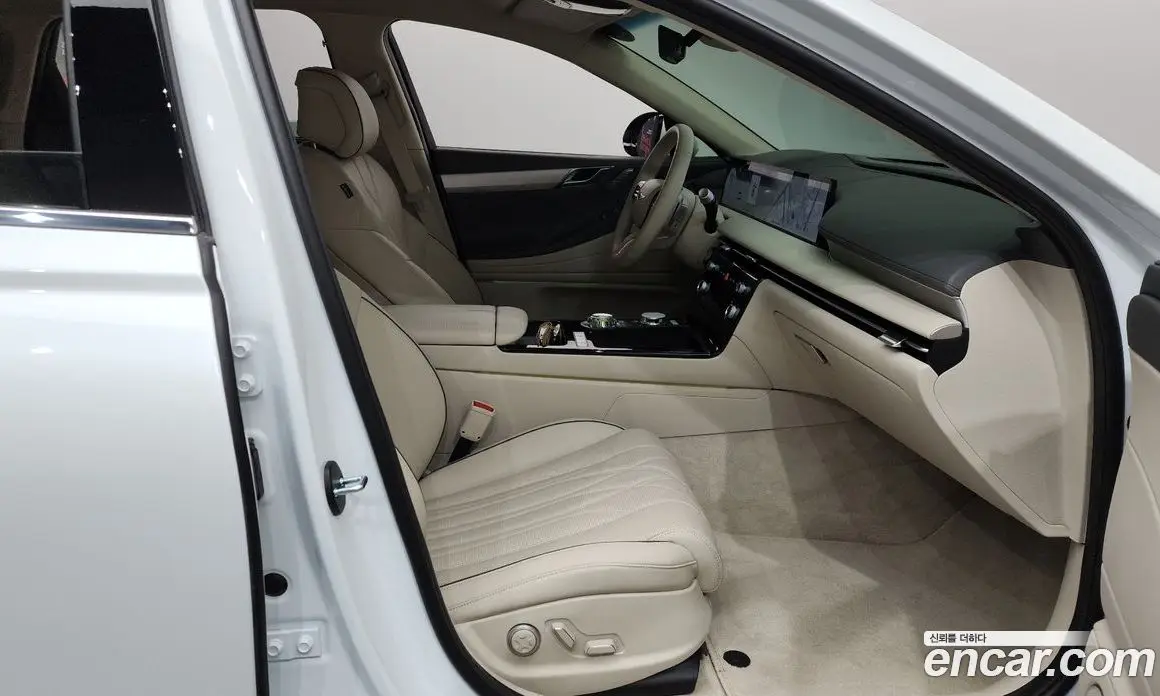 Genesis G80 2025 2.5 автомат (гидро), фото 16