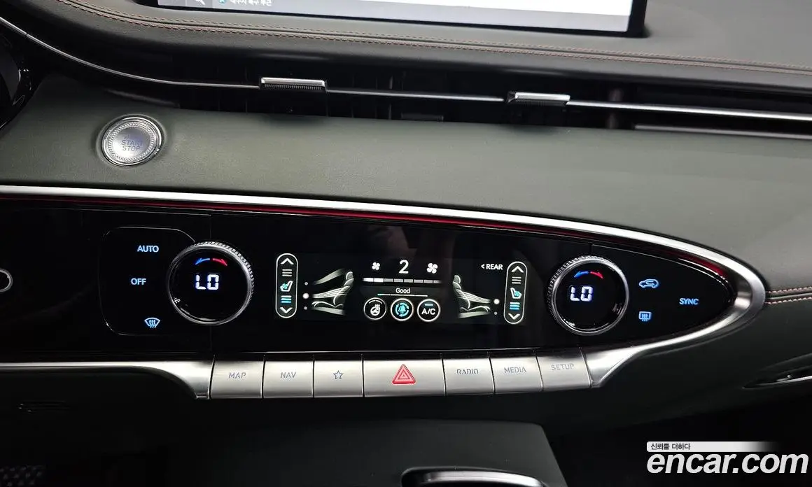 Genesis GV70 2024 2.5 автомат (гидро), фото 13