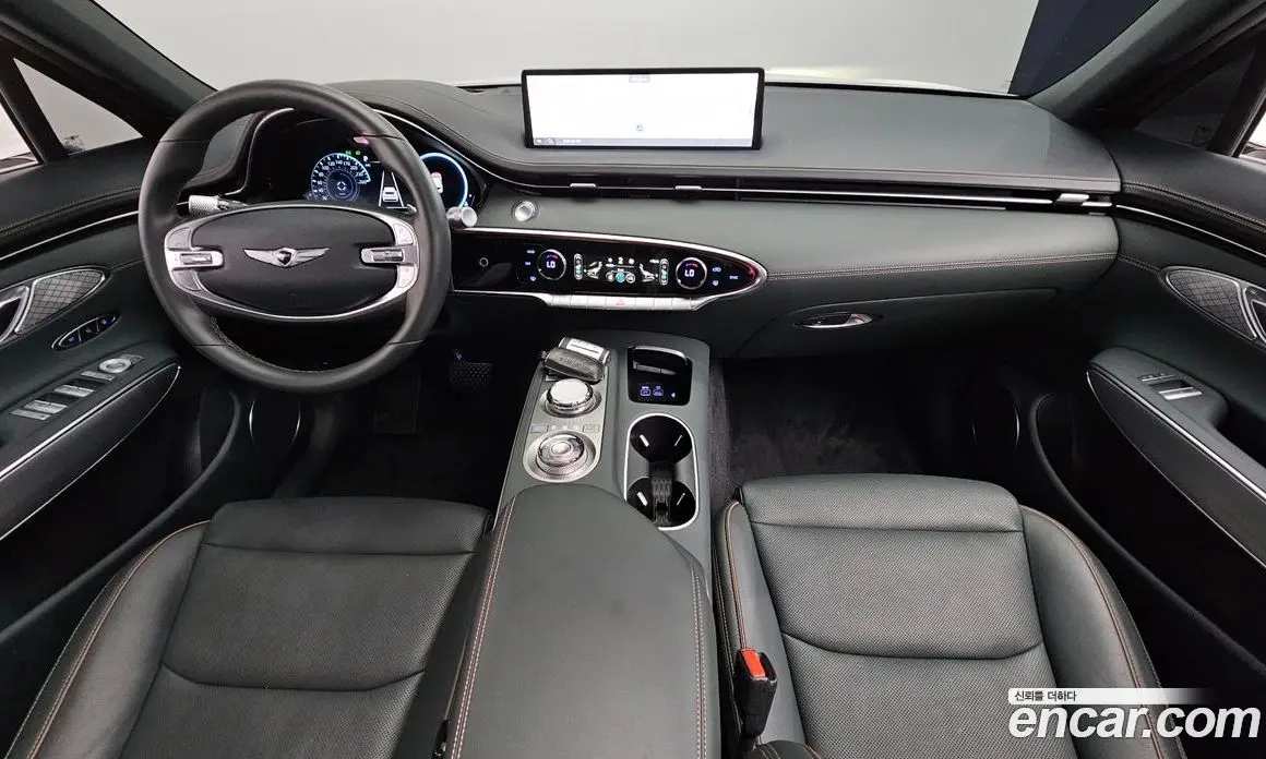 Genesis GV70 2024 2.5 автомат (гидро), фото 7