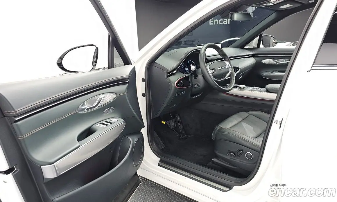 Genesis GV70 2024 2.5 автомат (гидро), фото 10