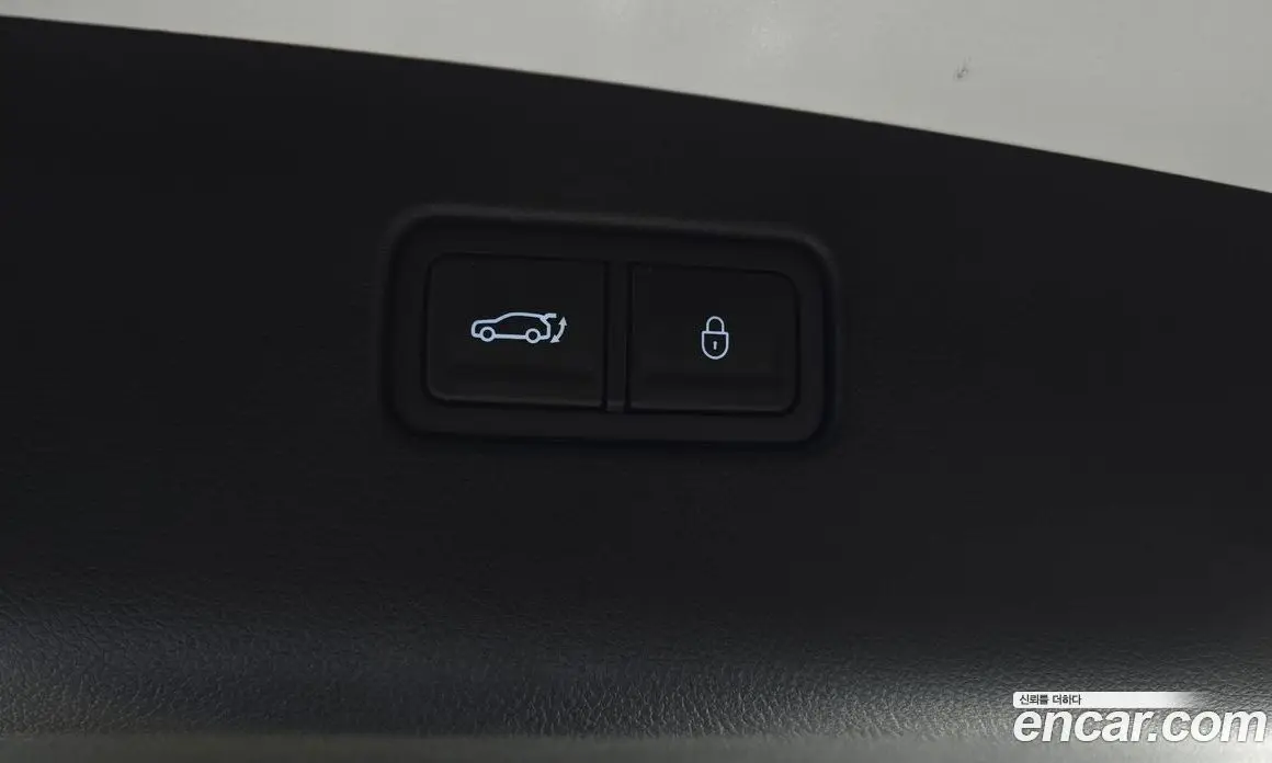 Genesis GV70 2025 2.5 автомат (гидро), фото 22