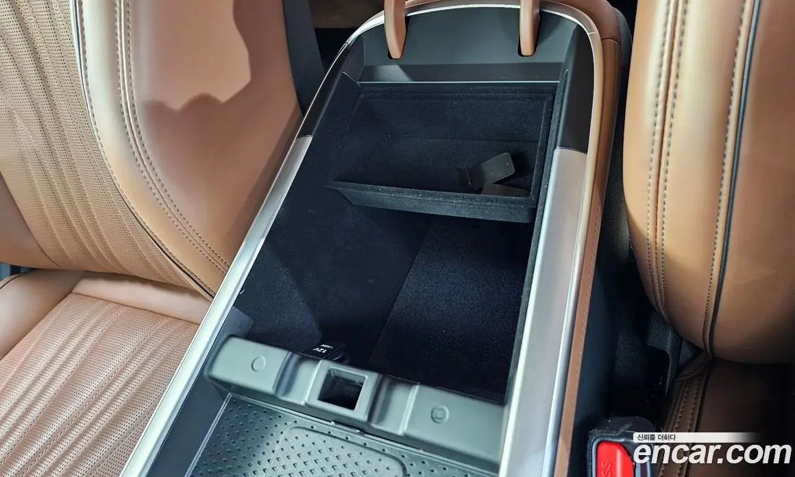Genesis GV70 2025 2.5 автомат (гидро), фото 28