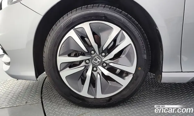 Honda Accord 2019 2.0 автомат (гидро), миниатюра 5