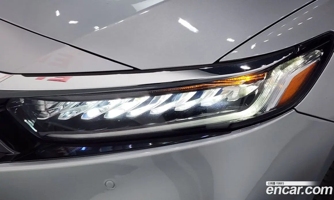 Honda Accord 2019 2.0 автомат (гидро), фото 8