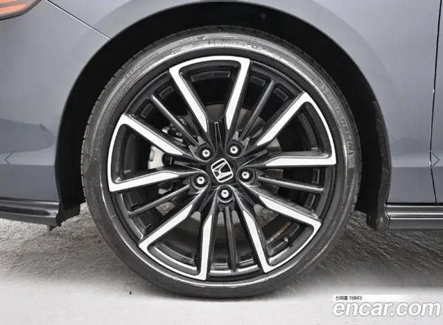 Honda Accord 2023 2.0 автомат (гидро), миниатюра 5