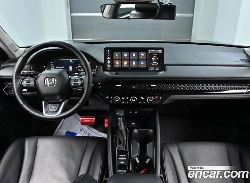 Honda Accord 2023 2.0 автомат (гидро), фото 9