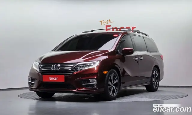 Honda Odyssey, 2017, 74 135 км