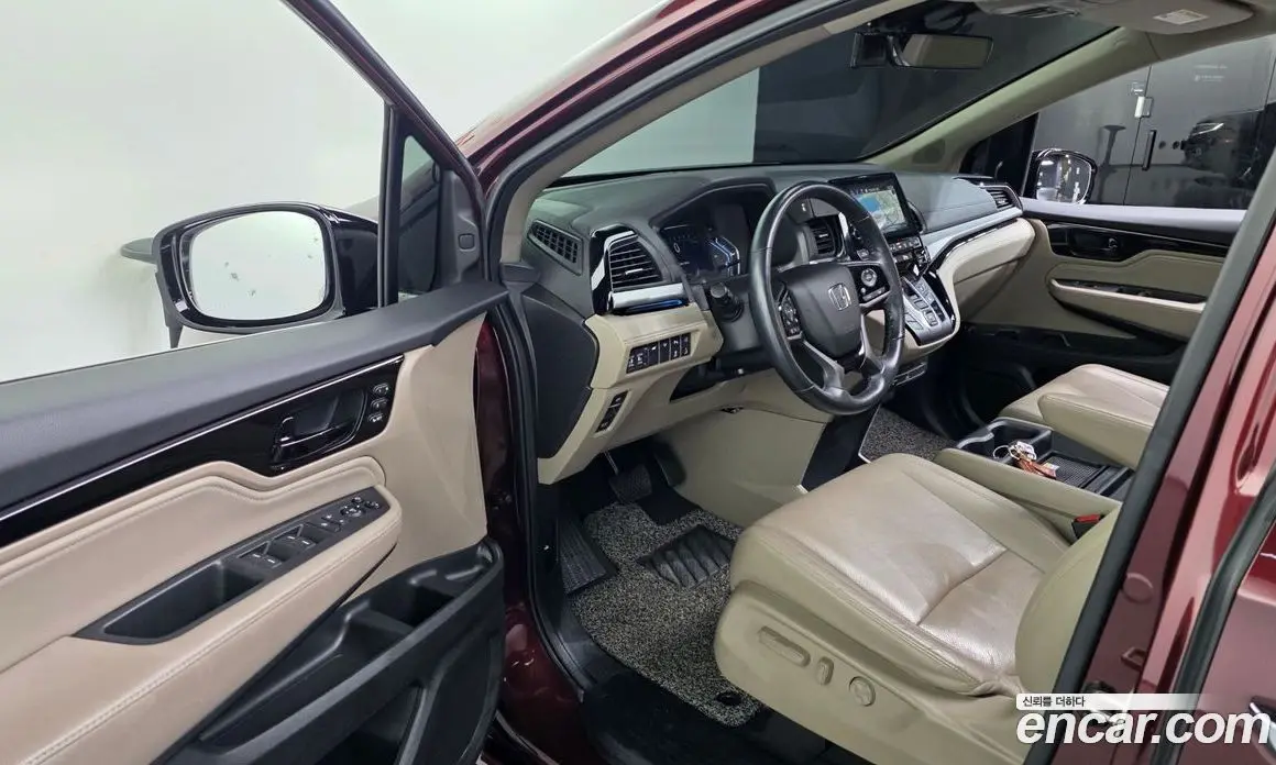 Honda Odyssey 2017 3.5 автомат (гидро), фото 13