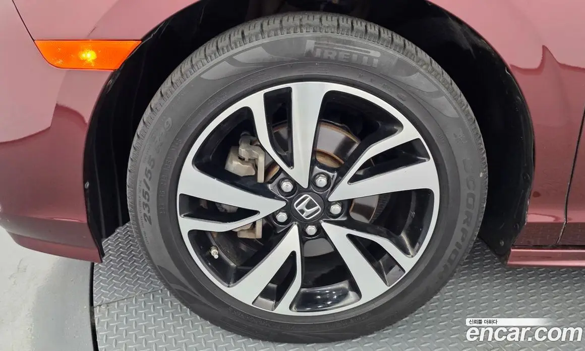 Honda Odyssey 2017 3.5 автомат (гидро), фото 5
