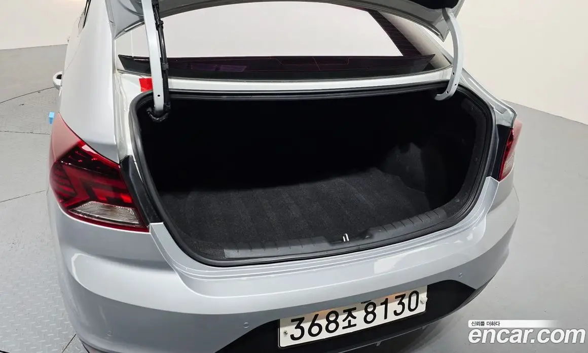 Hyundai Avante 2020 1.6 автомат (гидро), фото 20