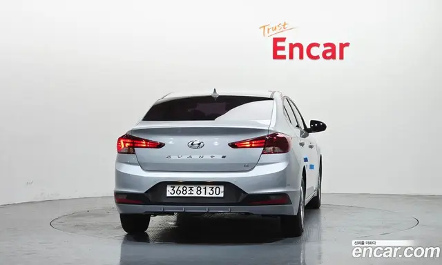 Hyundai Avante 2020 1.6 автомат (гидро), миниатюра 4