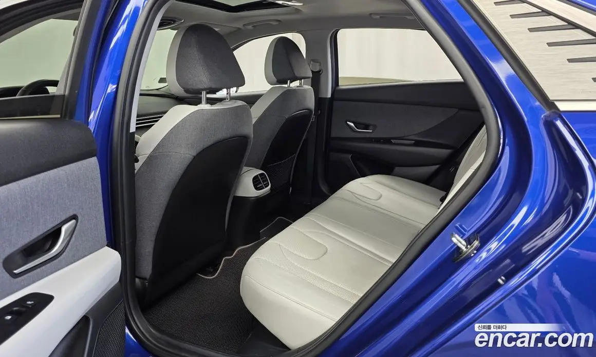 Hyundai Avante 2020 1.6 автомат (гидро), фото 16