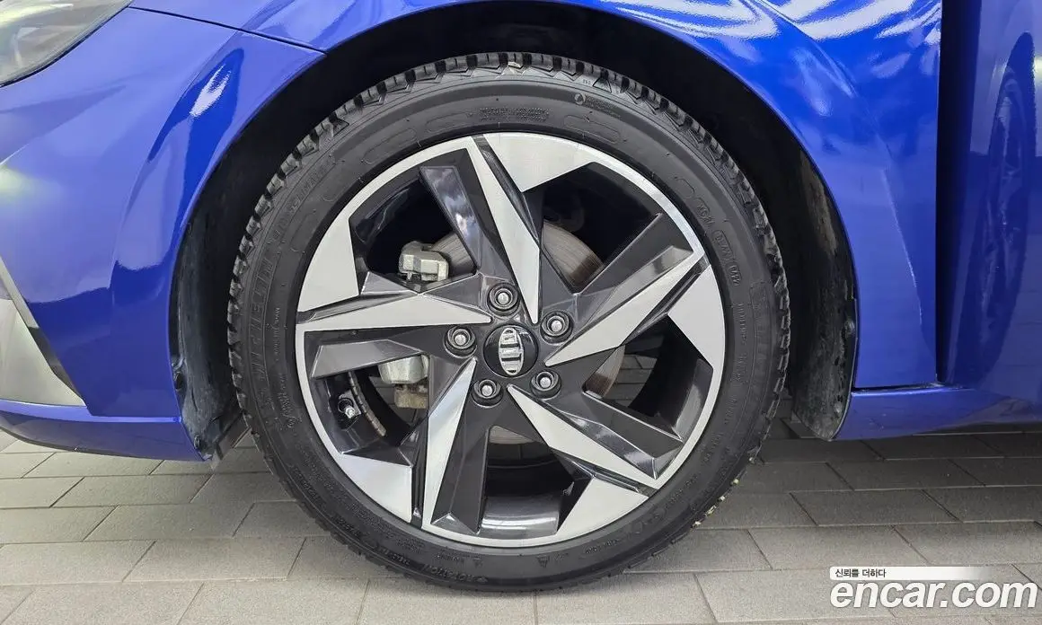 Hyundai Avante 2020 1.6 автомат (гидро), фото 5