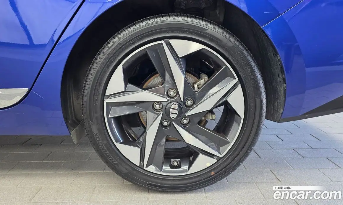 Hyundai Avante 2020 1.6 автомат (гидро), фото 7