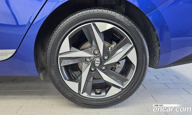 Hyundai Avante 2020 1.6 автомат (гидро), миниатюра 7