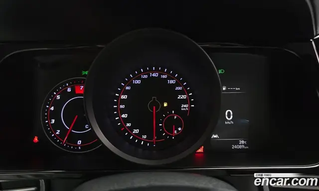 Hyundai Avante 2021 1.6 автомат (гидро), миниатюра 11