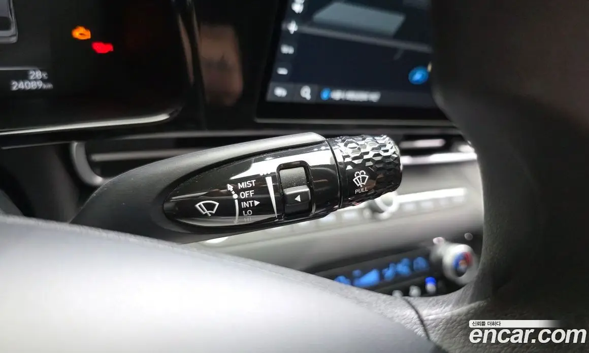 Hyundai Avante 2021 1.6 автомат (гидро), фото 28