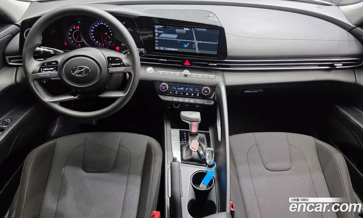 Hyundai Avante 2021 1.6 автомат (гидро), фото 10