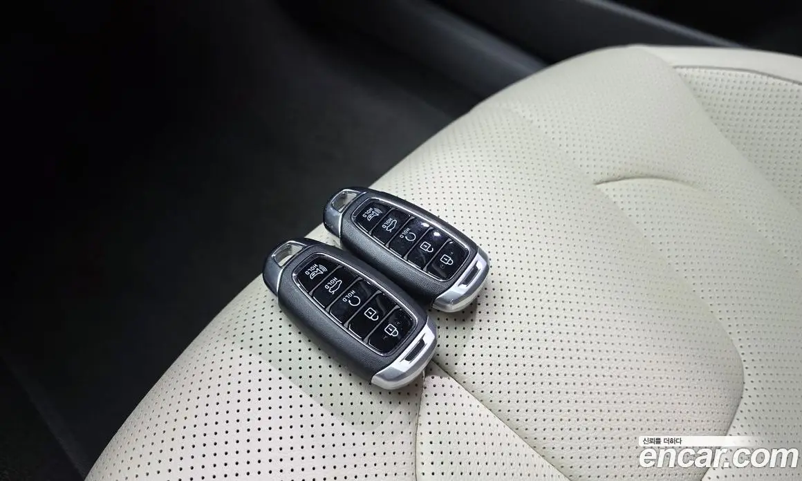 Hyundai Avante 2022 1.6 автомат (гидро), фото 31