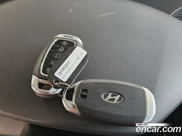 Hyundai Avante 2022 1.6 автомат (гидро), миниатюра 12