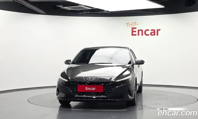 Hyundai Avante 2023 1.6 автомат (гидро), миниатюра 3