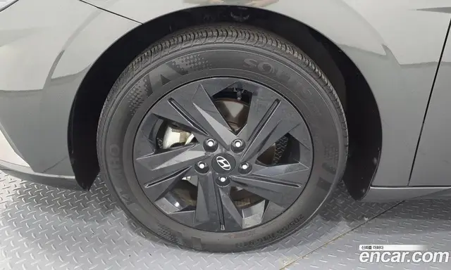 Hyundai Avante 2023 1.6 автомат (гидро), миниатюра 5