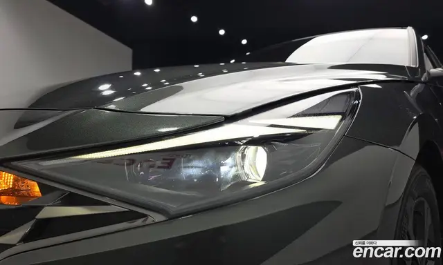 Hyundai Avante 2023 1.6 автомат (гидро), миниатюра 8