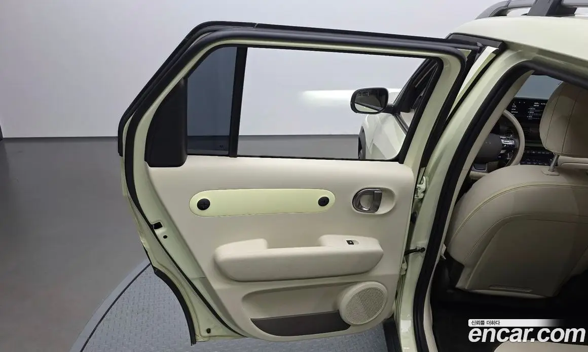 Hyundai Casper 2024 0.2 автомат (гидро), фото 15