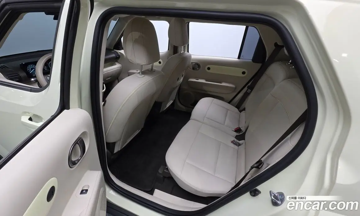 Hyundai Casper 2024 0.2 автомат (гидро), фото 16